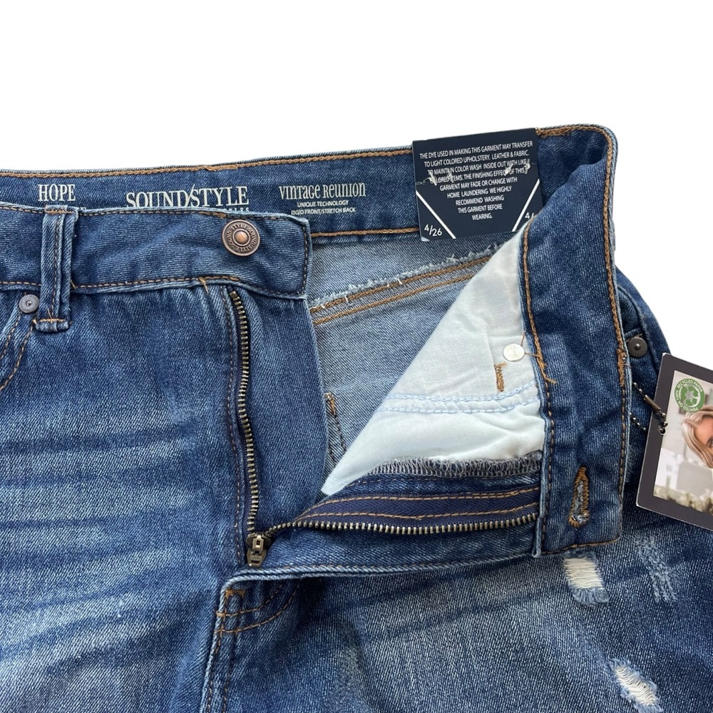 Sound Style Womens 4 26 Med Wash Denim Hope High Rise Vintage Reunion Jean Short - Picture 9 of 14
